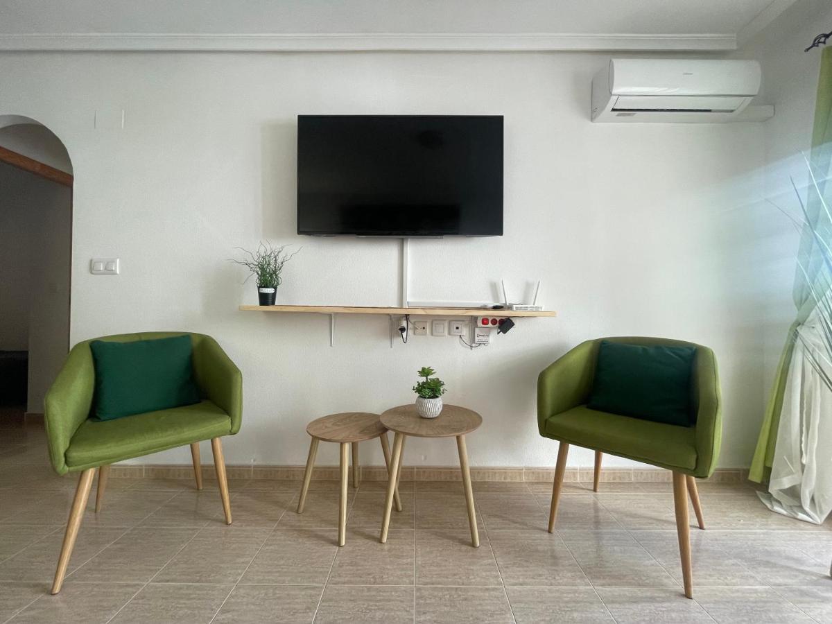Linmarko Apartamento En Centro De Torrevieja Kültér fotó